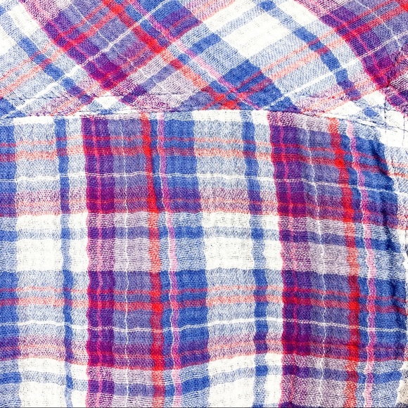 Old Navy Long Sleeve Plaid Button-Up - Picture 5 of 9